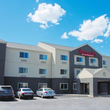 Ramada By Wyndham Coeur D'Alene Hotel Exterior photo